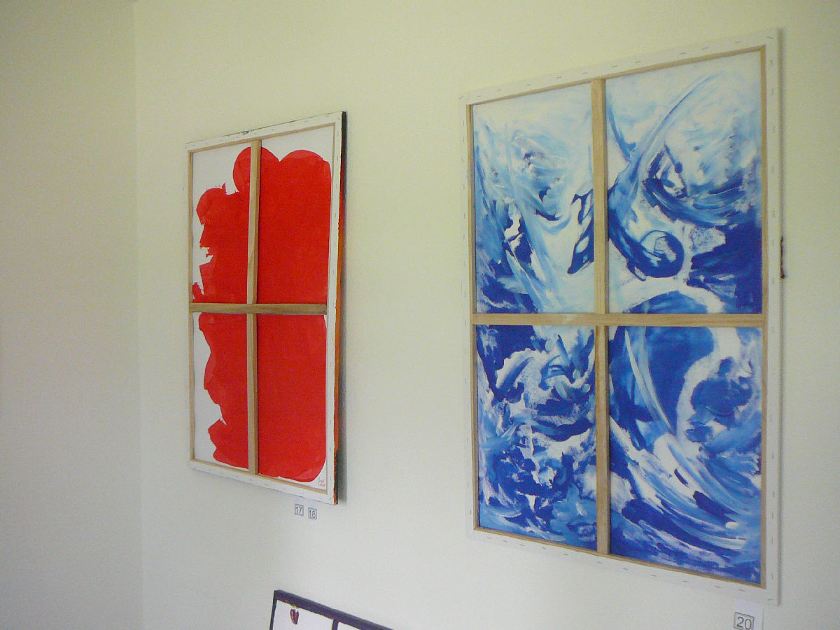 "rechts: Backside-Window Blau" ©2015 Josi Bennöhr